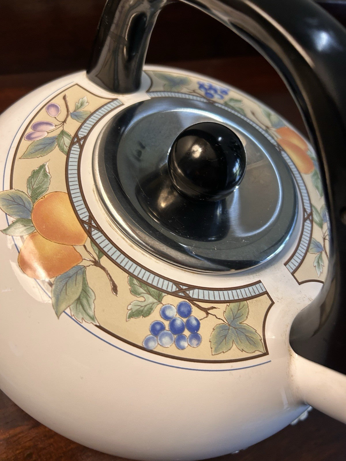 Vintage MIKASA Garden Harvest 2.5qt Whistling Tea Kettle Pot Stovetop Enamelware