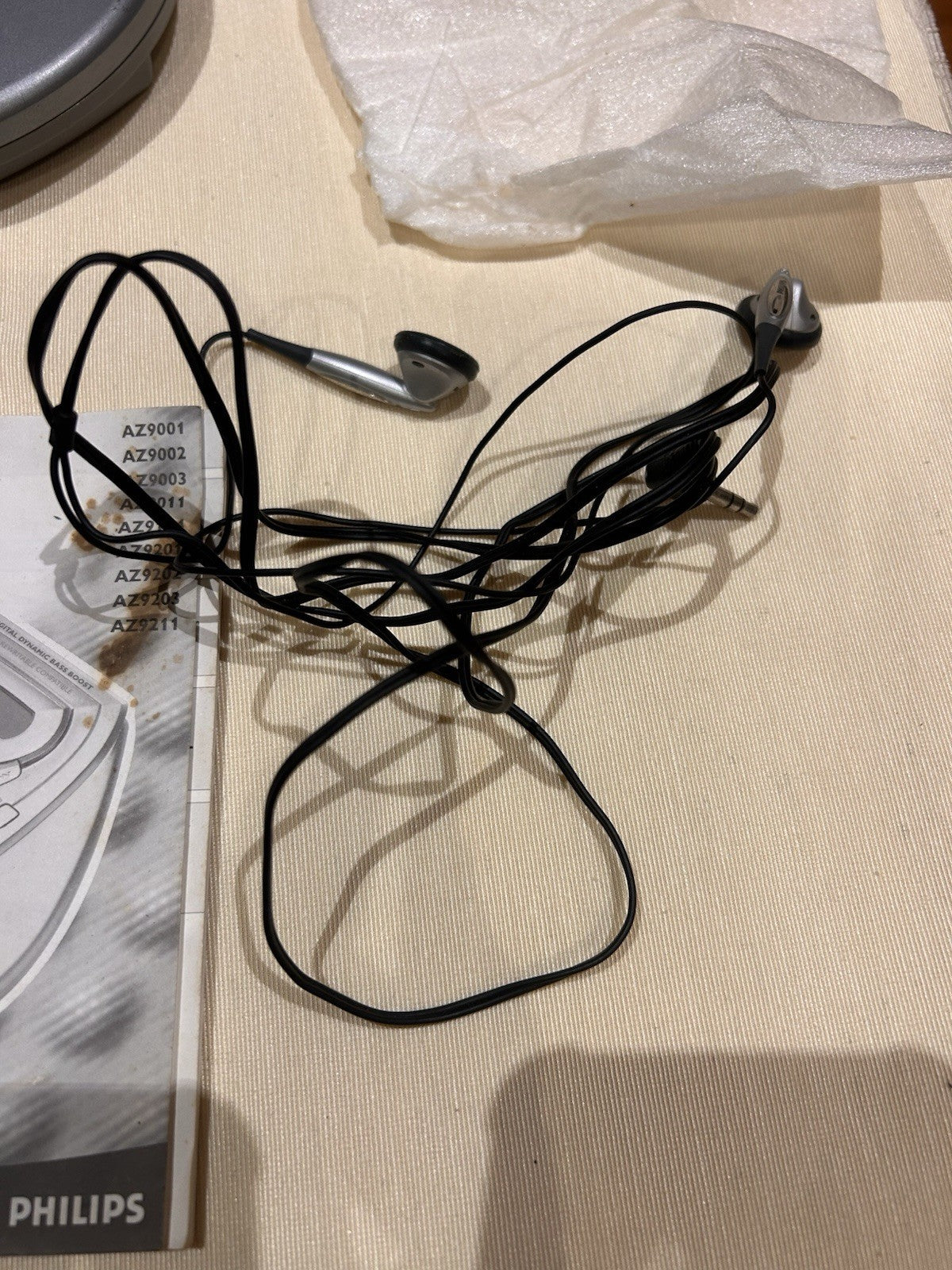 Philips AZ9003 Discman CD Player Boxed ESP 12s Vintage – Not Working