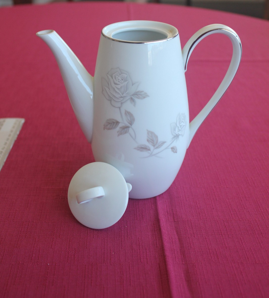 Vintage Noritake “Rosay” Coffee Service – Japan – 15-Piece Set