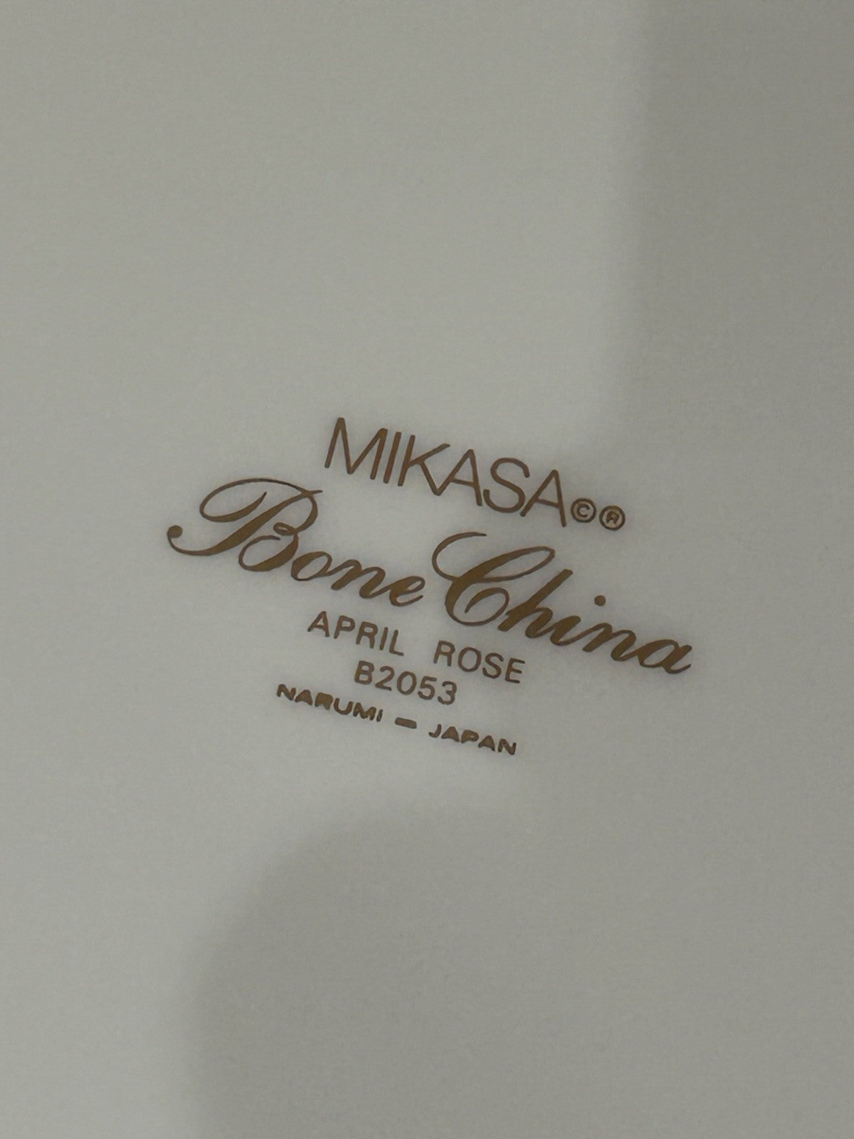 Mikasa Bone China April Rose Pattern Cake Plate and Server #B2053 Japan