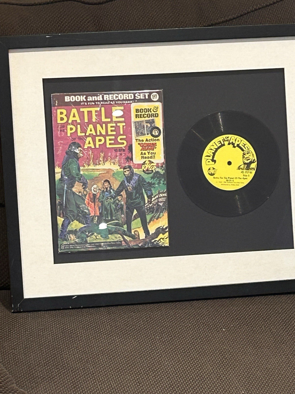 Battle for the Planet of the Apes 1975 Book & Record Set Framed Power Records