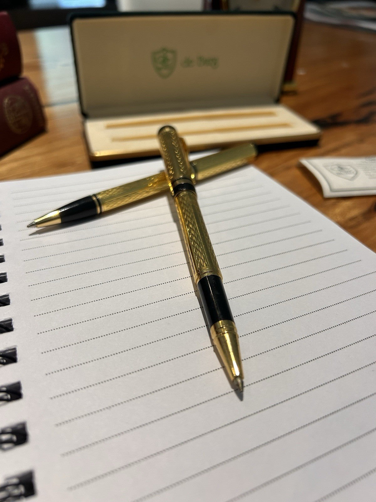 Vintage de Burg Gold Tone Ballpoint Pen Set Boxed With Warranty Card