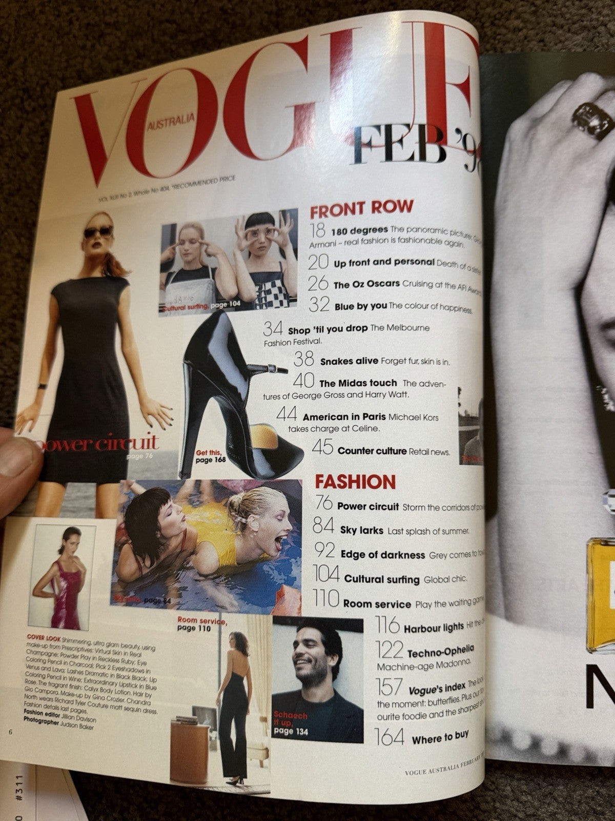 Vintage  February 1998 VOGUE Australia Magazine