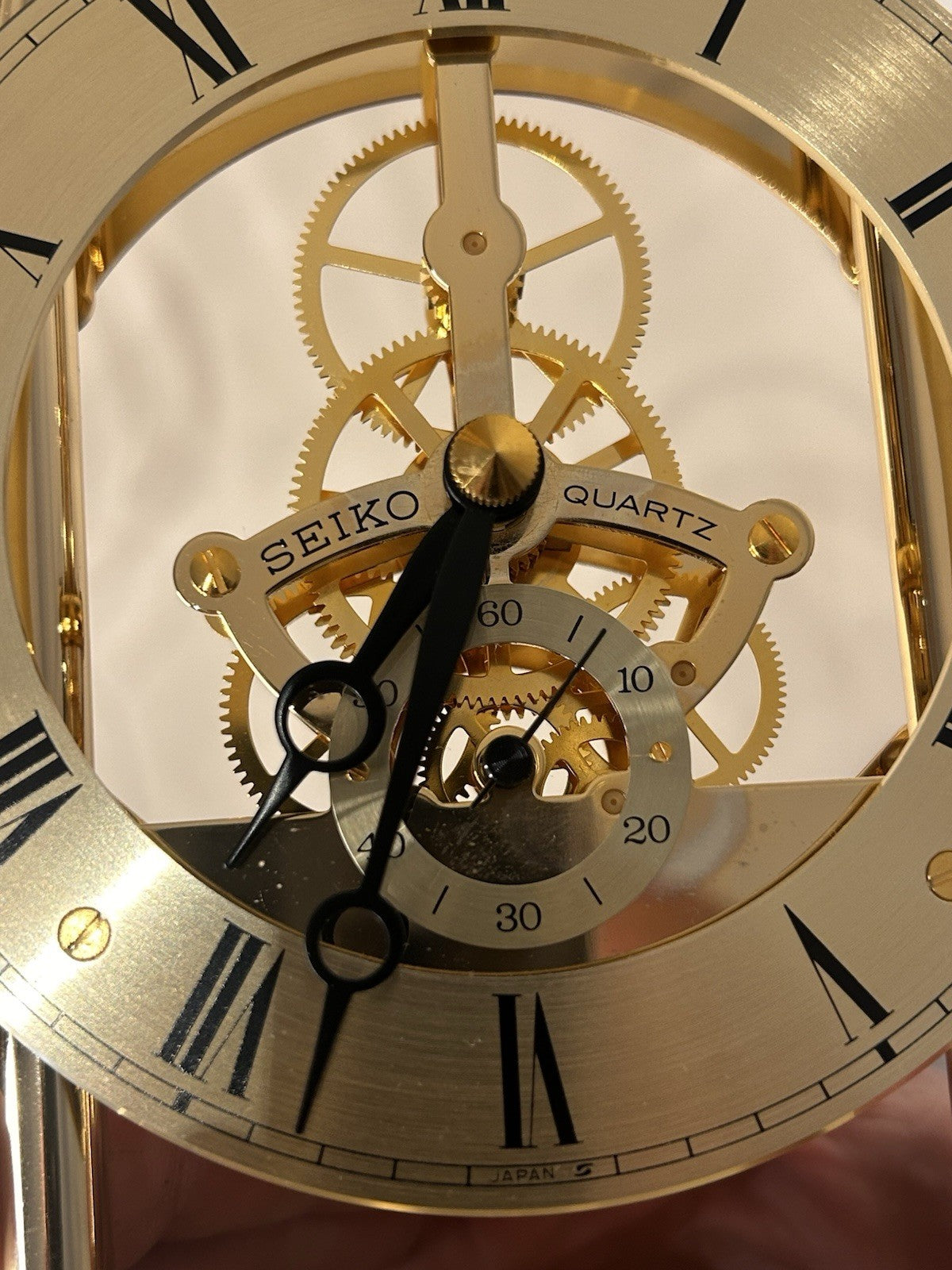 Seiko Quartz Skeleton Mantel Clock QAW101G Brass & Glass Dome Japan Vintage
