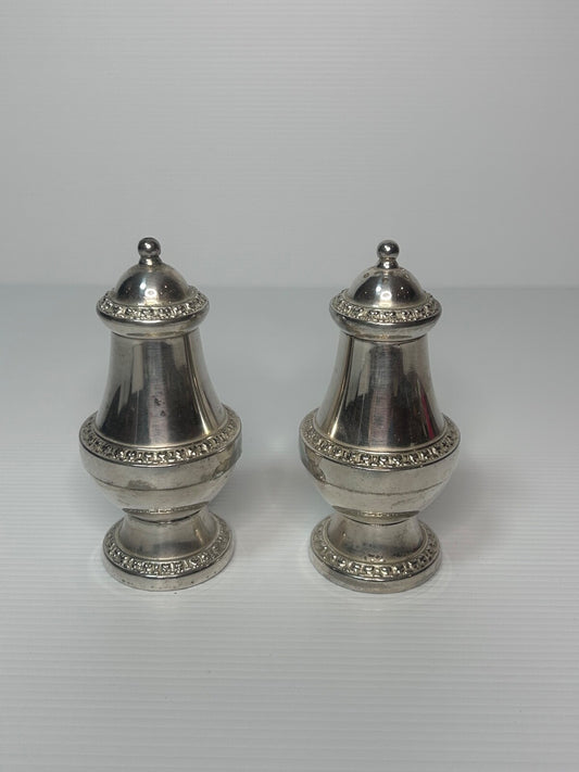 Vintage Ianthe Silver Plated Salt & Pepper Shakers – Made in England – Ornate