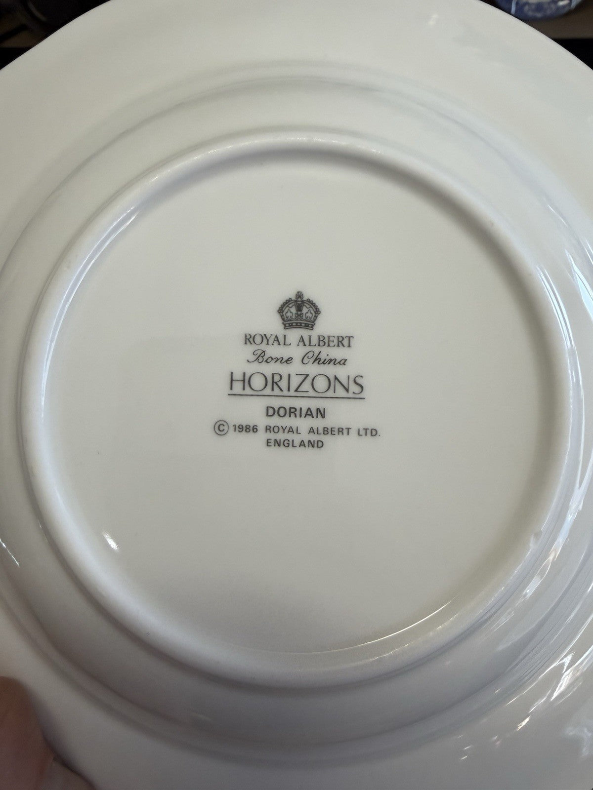 Royal Albert Horizons Dorian Soup Bowls x4 Bone China England 22cm Gold