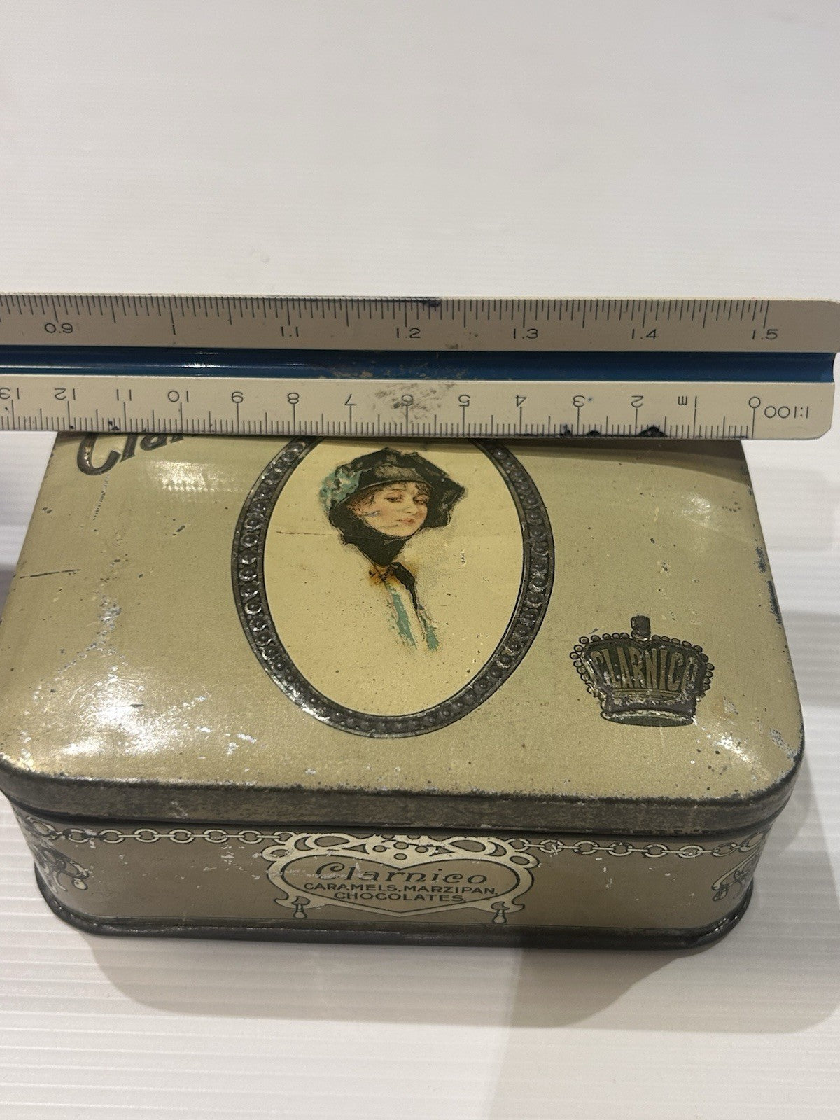 Vintage Clarnico Tin c.1910s – Caramels Marzipan Chocolates London England