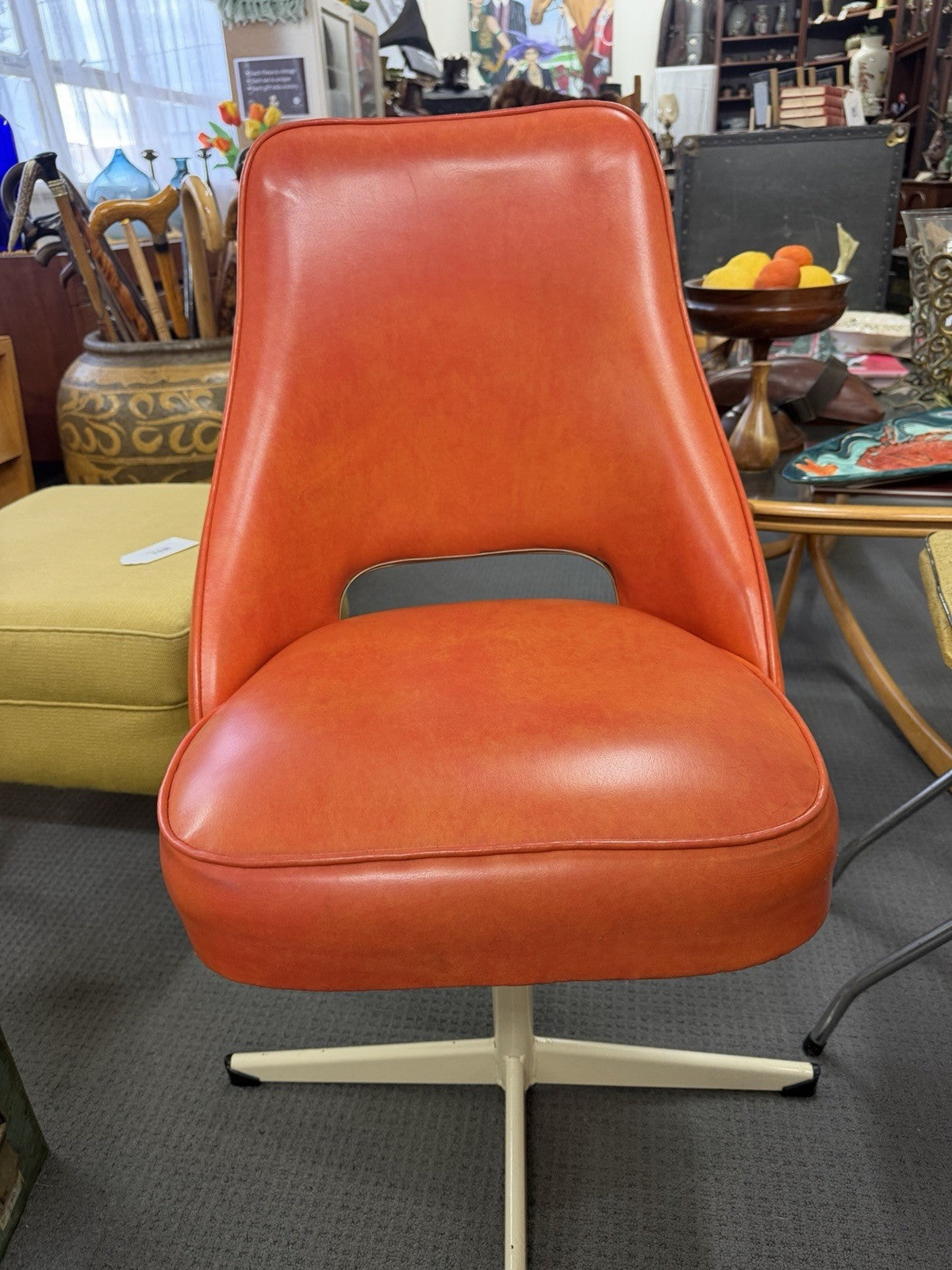 1970s Dimensional Plastics Glamourama Resin Dining Table 4 Swivel Chairs