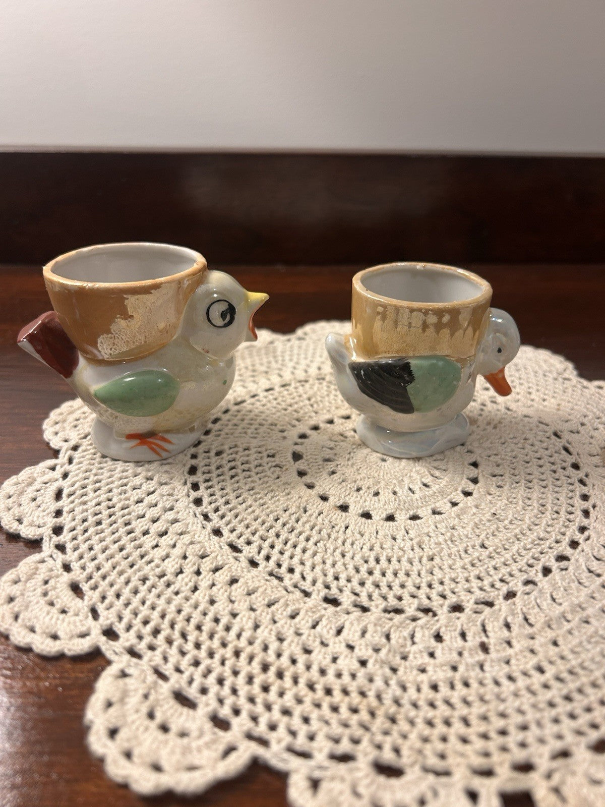 Pair Vintage Bird Egg Cups Hand-Painted Japan 1950s Ceramic Novelty Collectibles