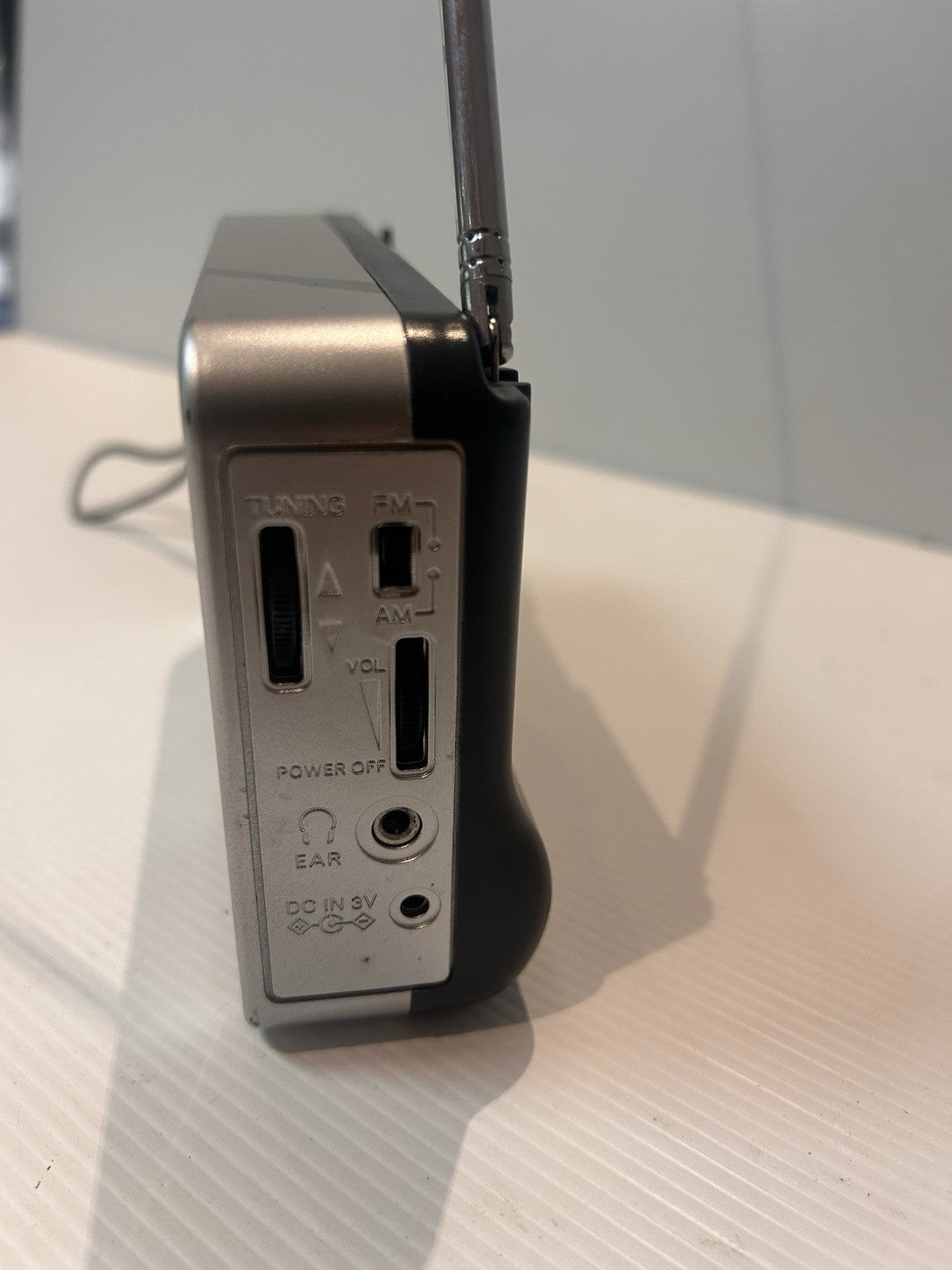 "AOGT" AM FM Radio - Brand new never used, still in original box and bubble wrap