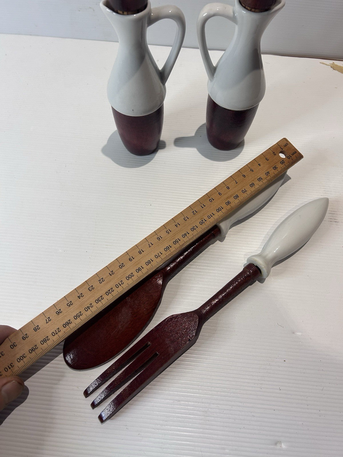 Vintage Blue Willow Serving Salad Set Ceramic And Faux Wood Spoon And Fork 11"