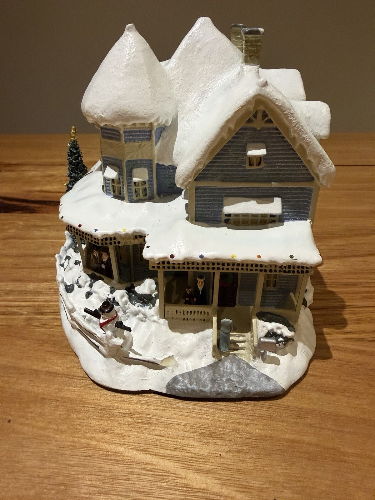 Thomas Kinkade Hawthorne Village Holiday Bed & Breakfast Village No Cord