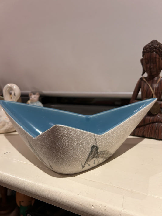 Vintage Japanese Mid Century Modern Sculptural Triangular Bowl 33cm