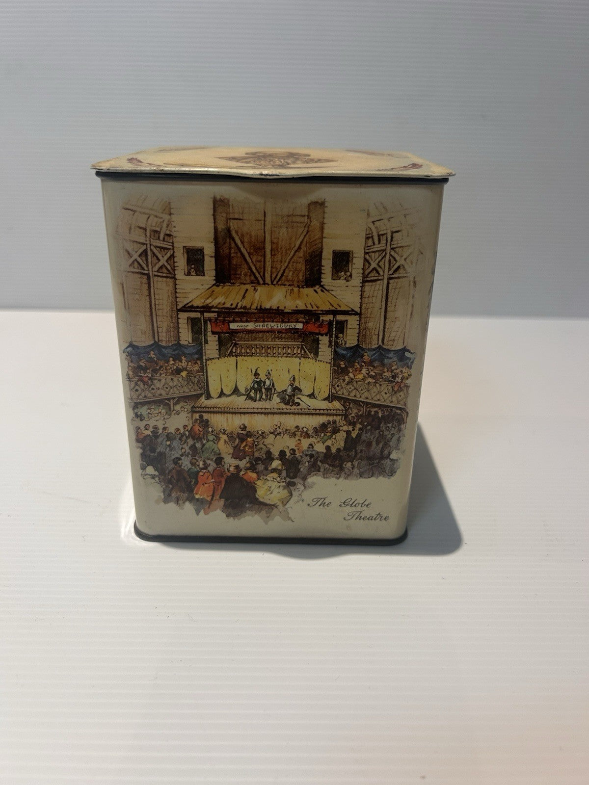 Vintage Riley’s Toffee Tin – Globe & Shakespeare Memorial Theatres Halifax UK