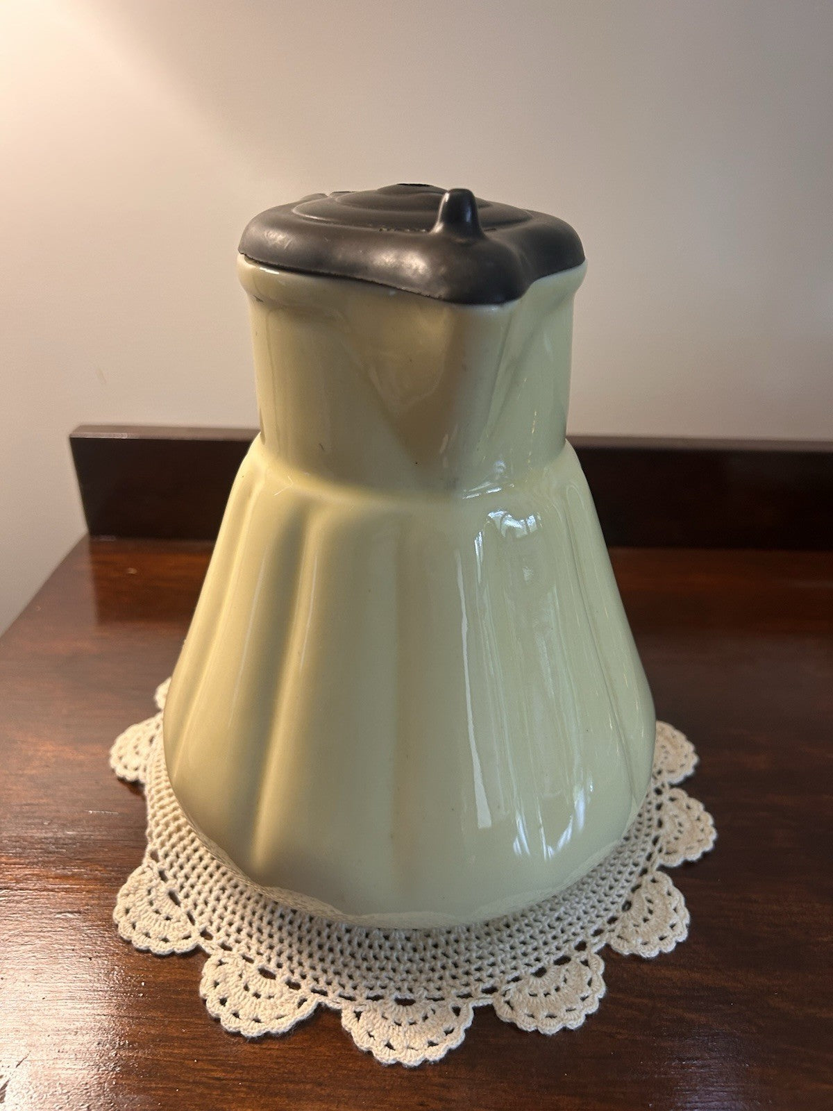 Hecla Electric Jug Kettle 1930s 1940s Ceramic Bakelite Vintage Australia