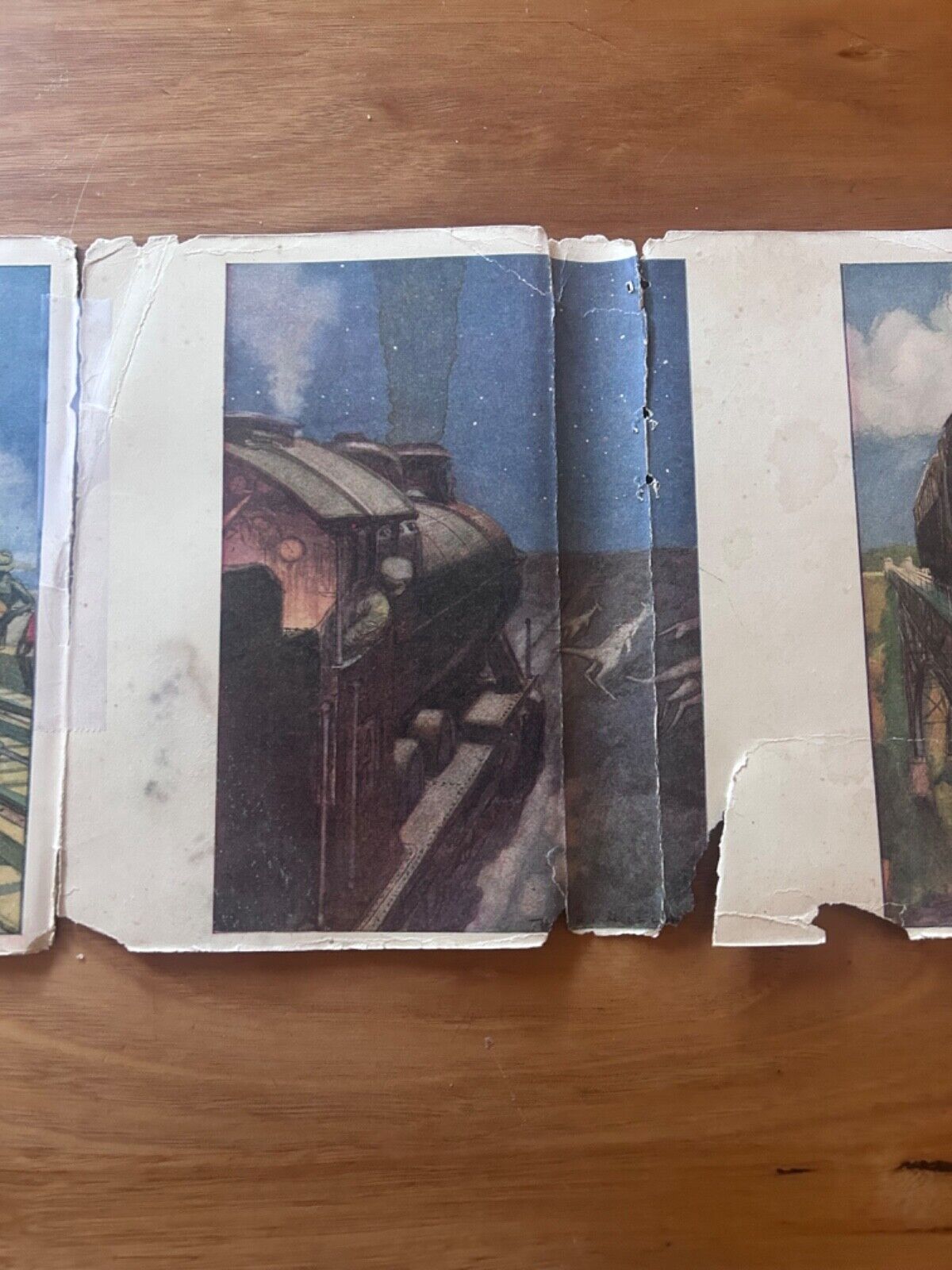 BIGGLES IN AFRICA BY CAPTAIN W.E.JOHNS. 1946 HARDBACK DUST JACKET COLLECTABLE