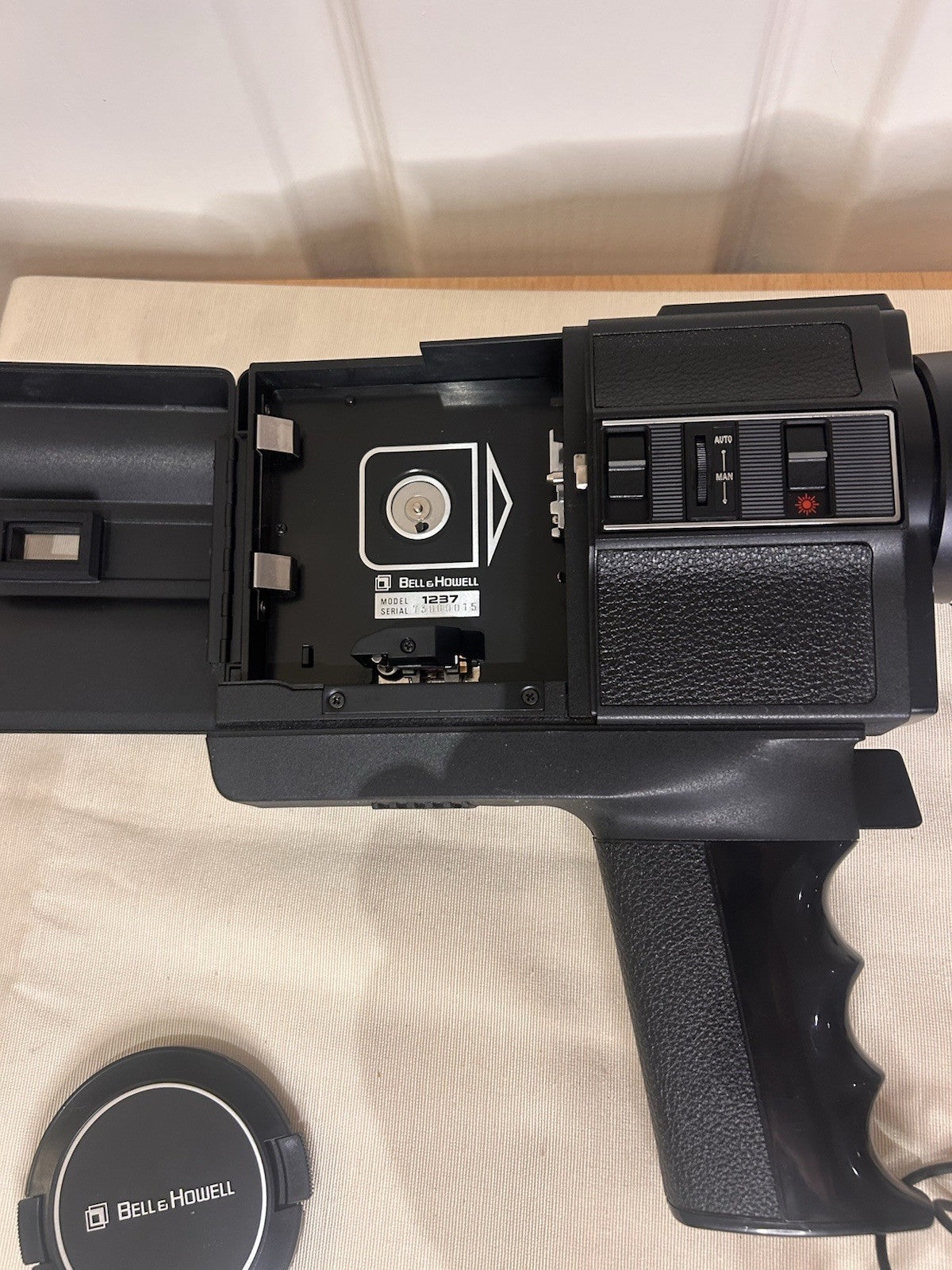 Bell & Howell Filmosonic XL Super 8 Camera – Complete Working Kit (Model 1237)