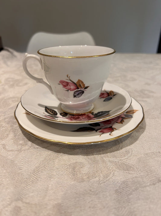 VINTAGE - TRIO BY ROYAL VALE, ENGLAND - CUP SAUCER & PLATE - BONE CHINA