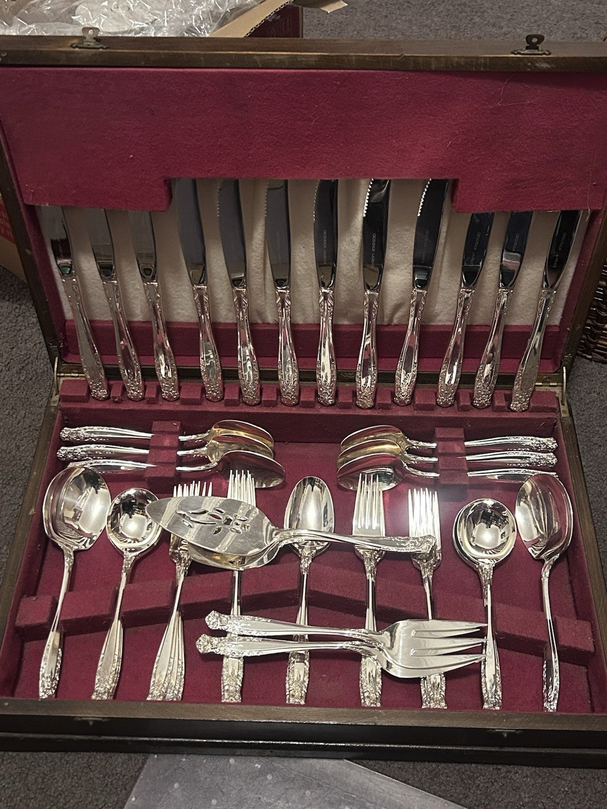 Grosvenor Laureate Silver Plated Cutlery Set for 6 + Serving Pieces 1960s Vintag