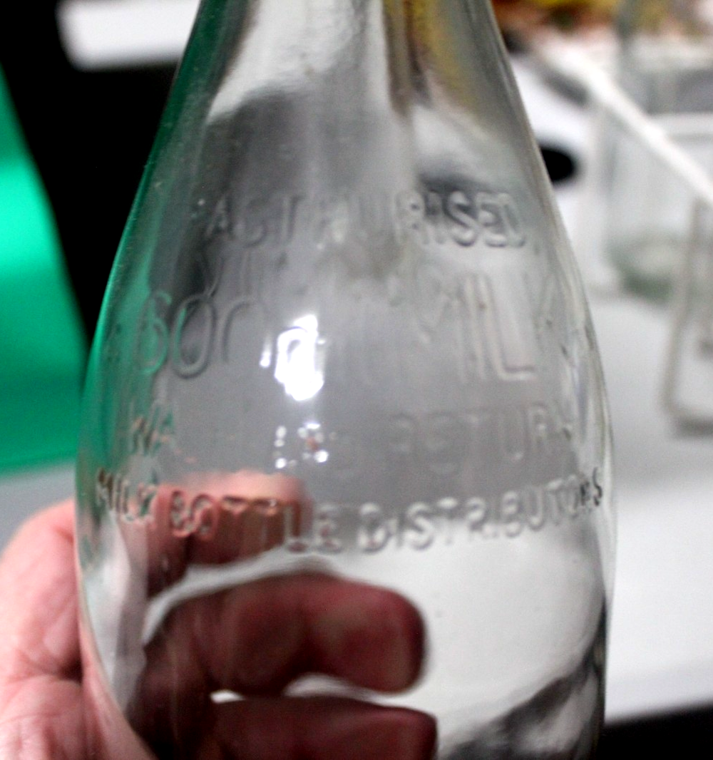 Vintage Glass Milk Bottles & Wire Carrier Set | Australian Dairy History