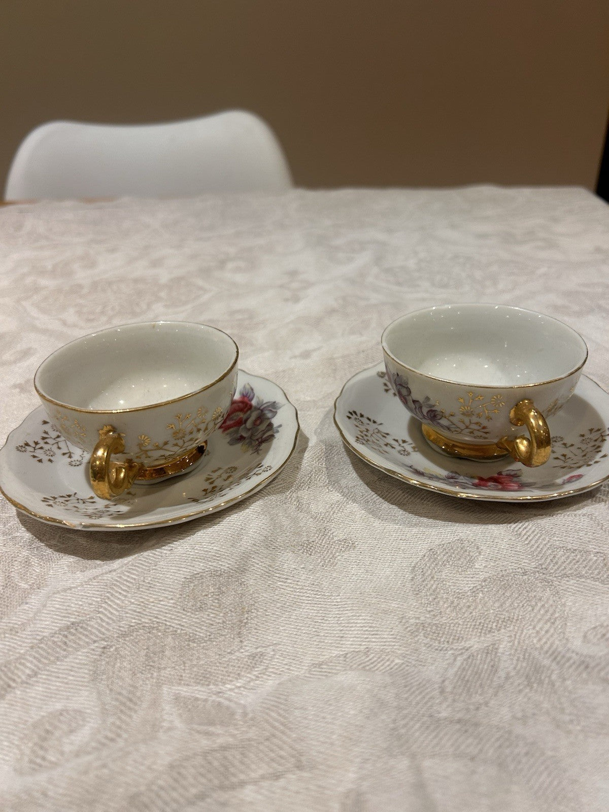 Vintage Splendor Fine China Japan Teacups & Saucers Gilt Floral Set of 2 
