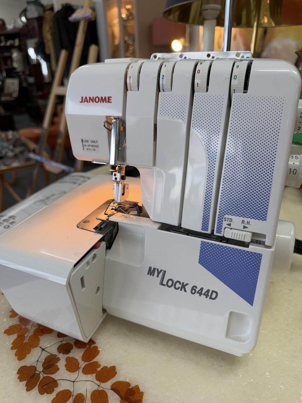 Janome MyLock 644D 4 Thread Overlocker Sewing Machine Bag Manuals Accessories