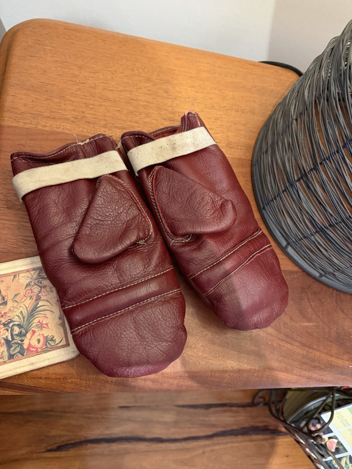 Vintage 1950s 60s VIP Sports Boxing Gloves Made in Australia Leather