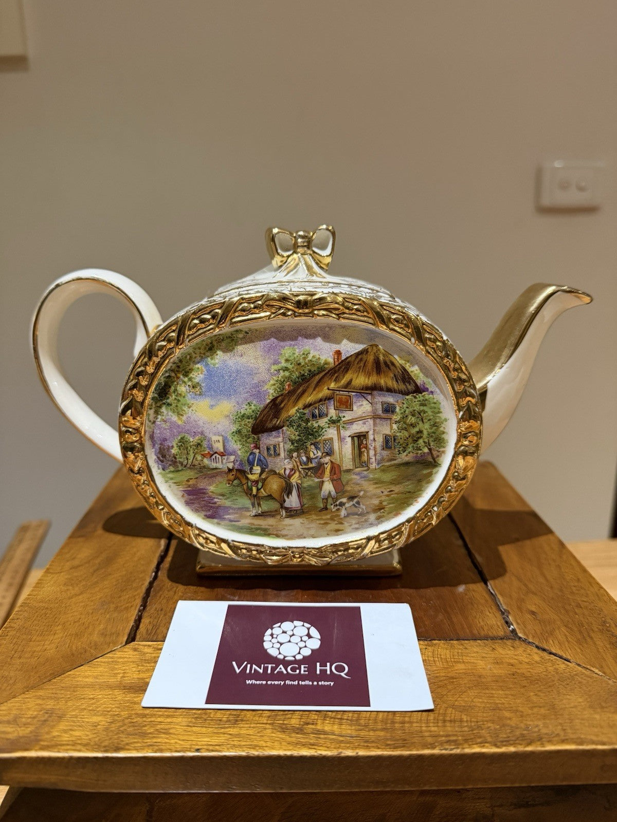 Vintage Teapot Sadler Style Cottage Scene Gold Gilt Transferware England