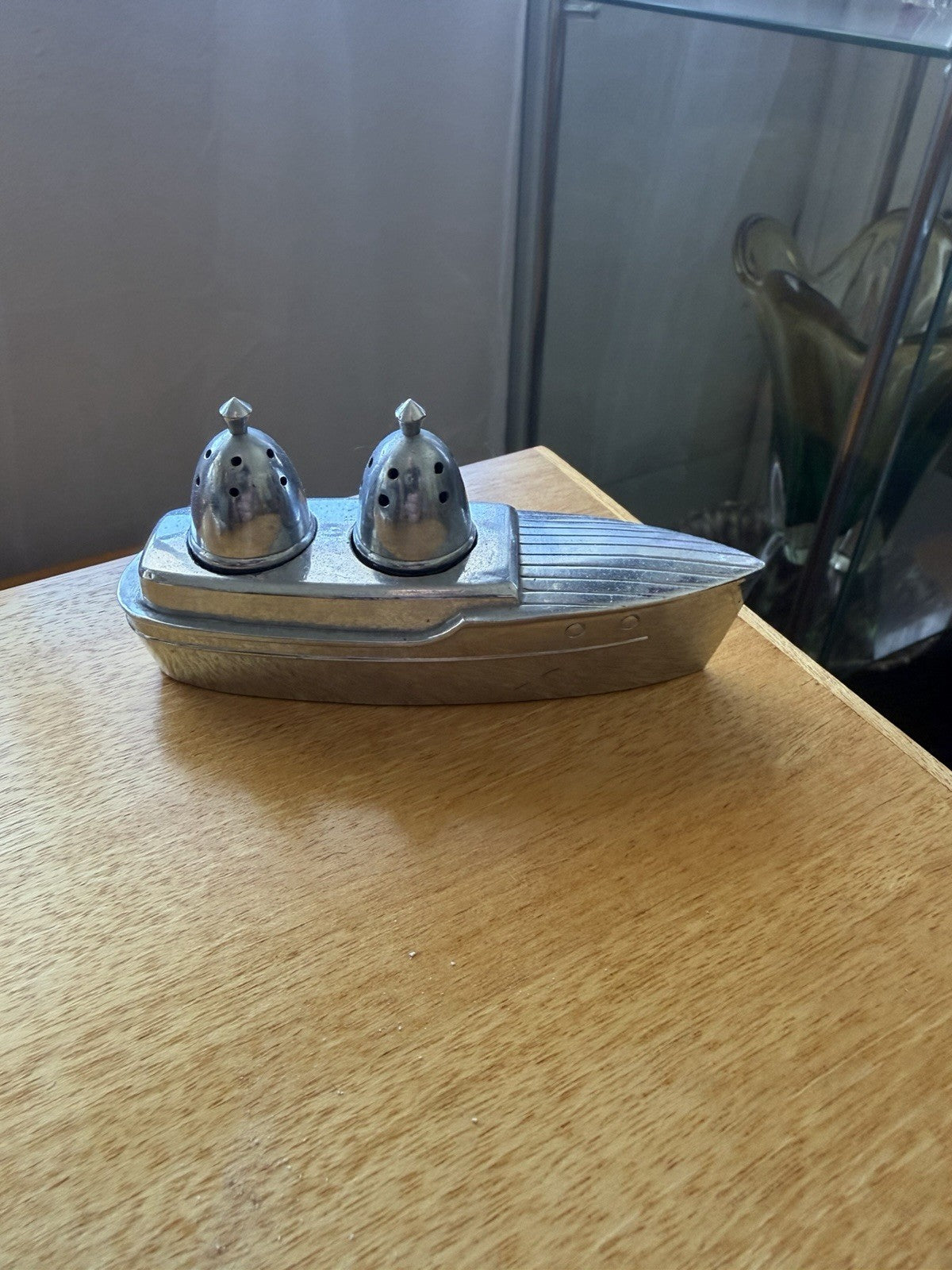 Vintage Art Deco Speedboat Salt Pepper Shakers Glass Chrome Cruet Set