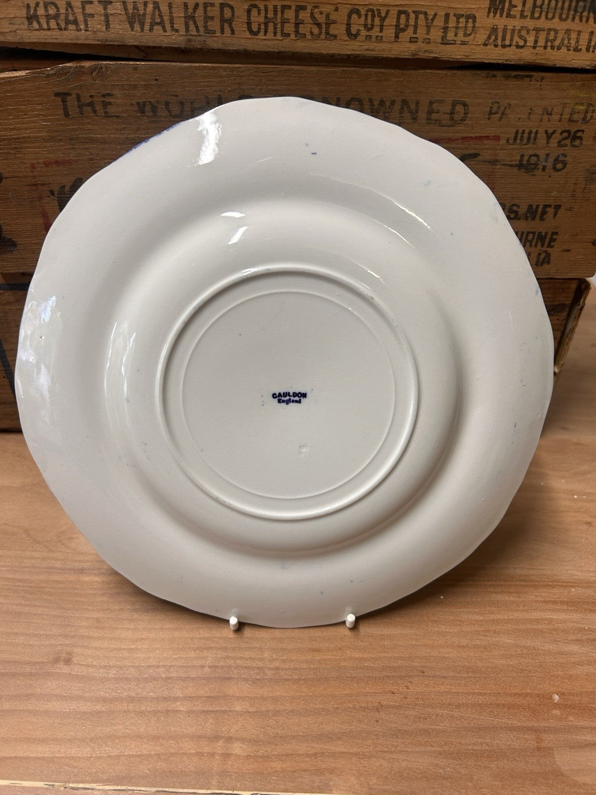 Cauldon England Plate c1912-30 Queen Victoria Memorial Buckingham Palace