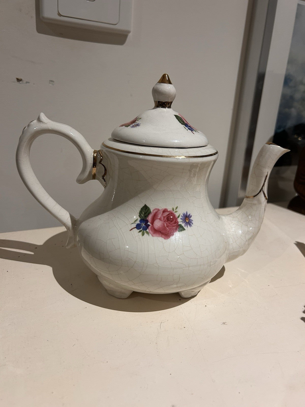 Arthur Wood Majestic Teapot England Floral Roses Gold Trim Vintage