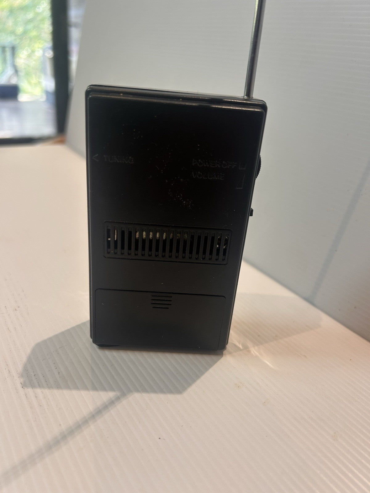 Vintage Digitor FM/AM Pocket Radio Portable Receiver Retro 1990s