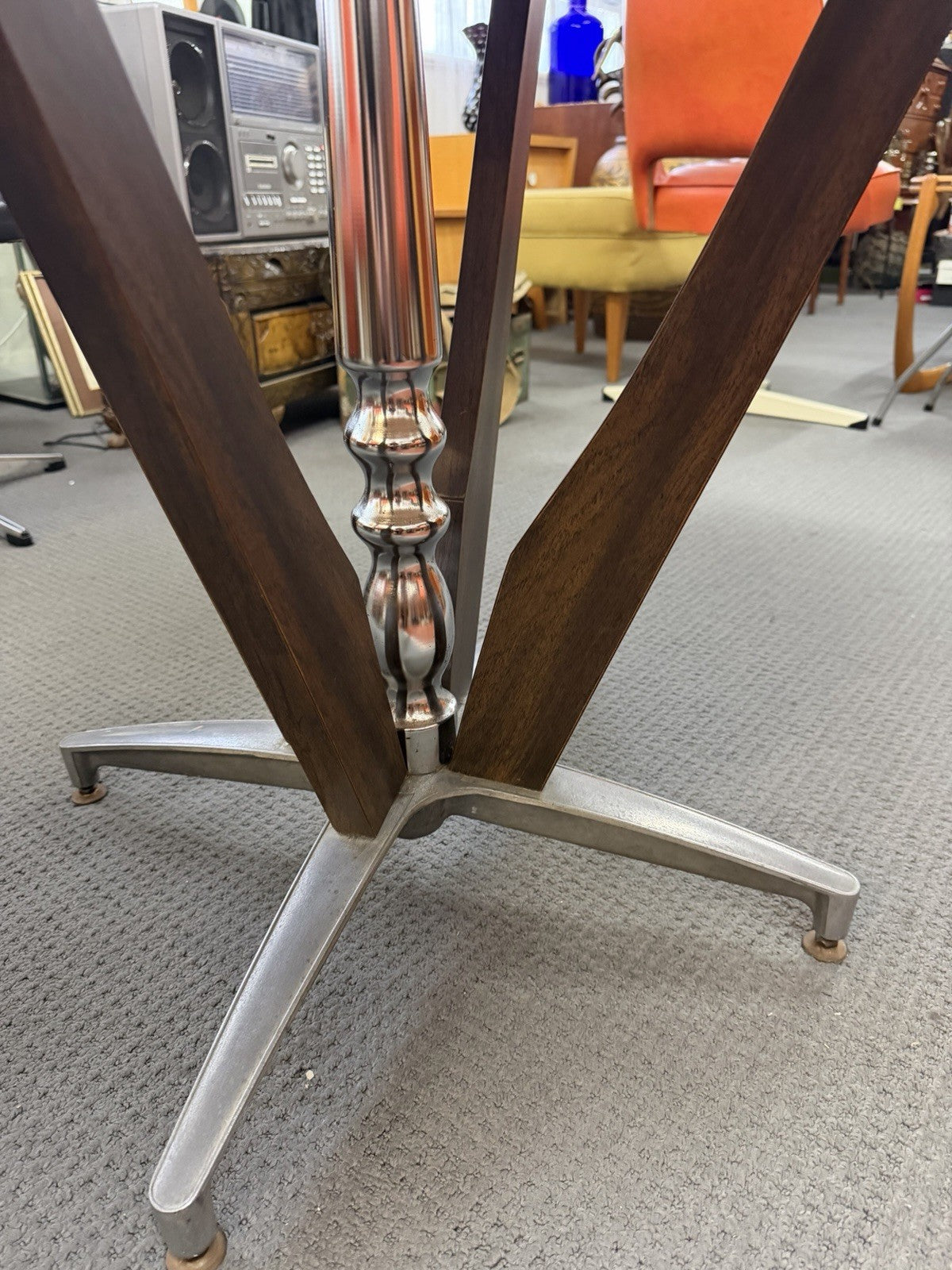 1970s Dimensional Plastics Glamourama Resin Dining Table 4 Swivel Chairs