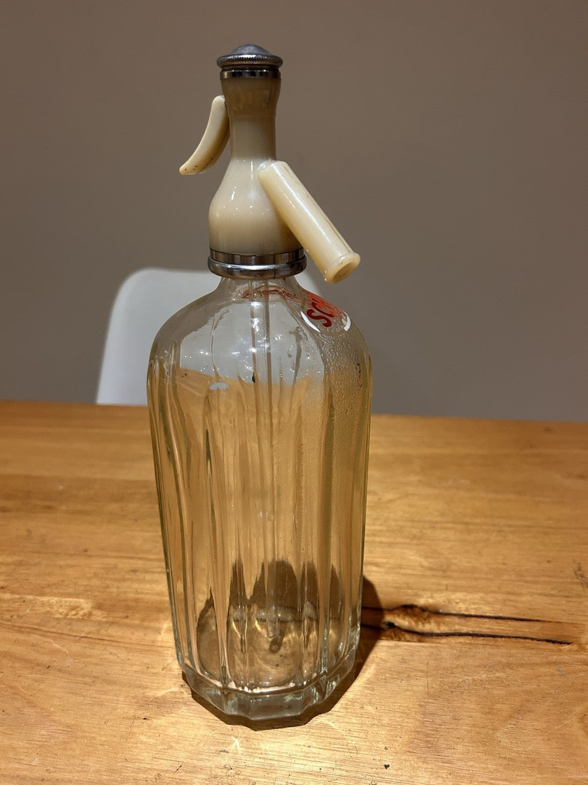 Pair of Schweppes Soda Siphons 1950s Bakelite Tops Cream & Black Levers