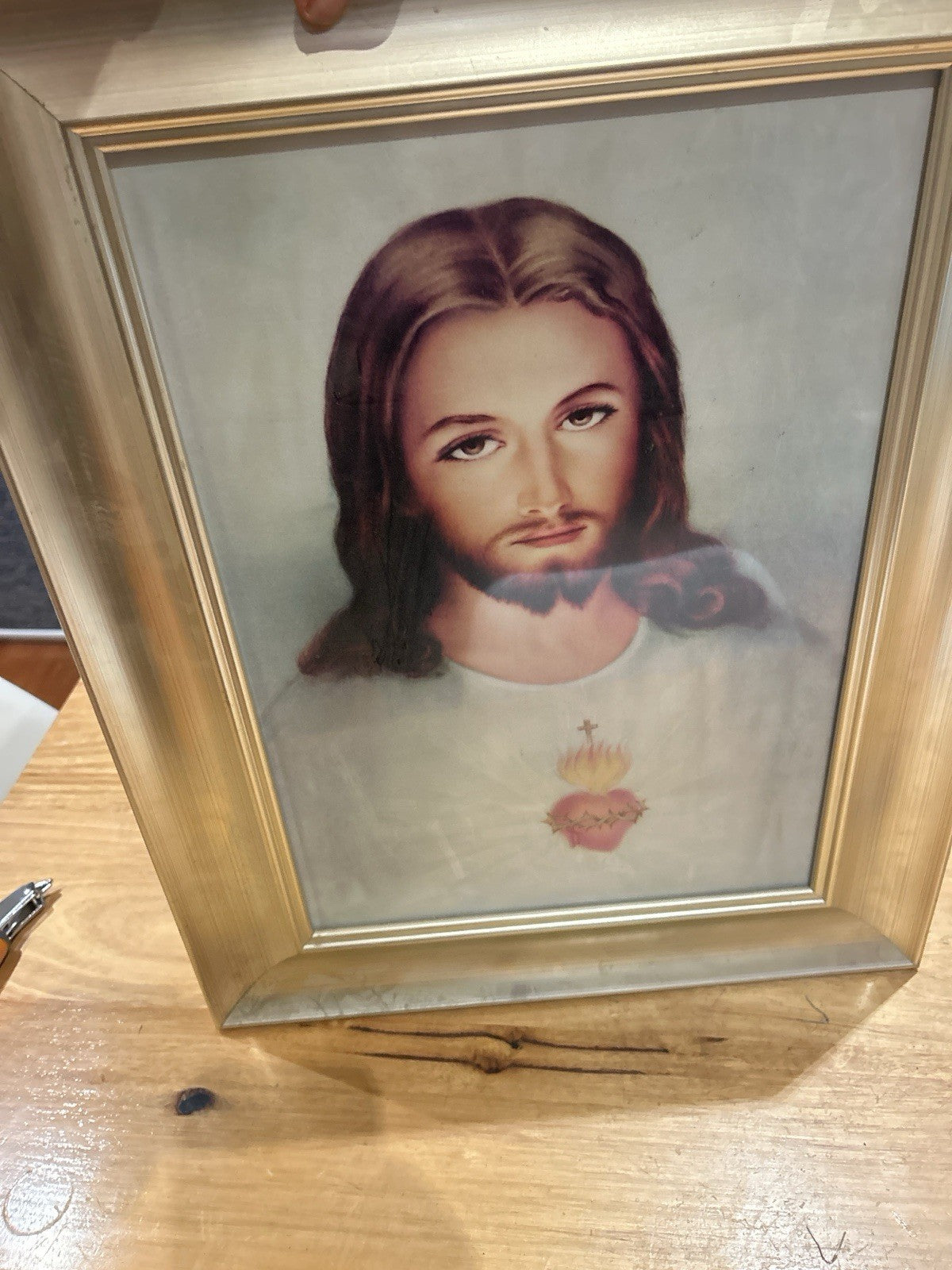 Vintage Sacred Heart of Jesus Framed Print – 1960s Devotional Art 55x43cm