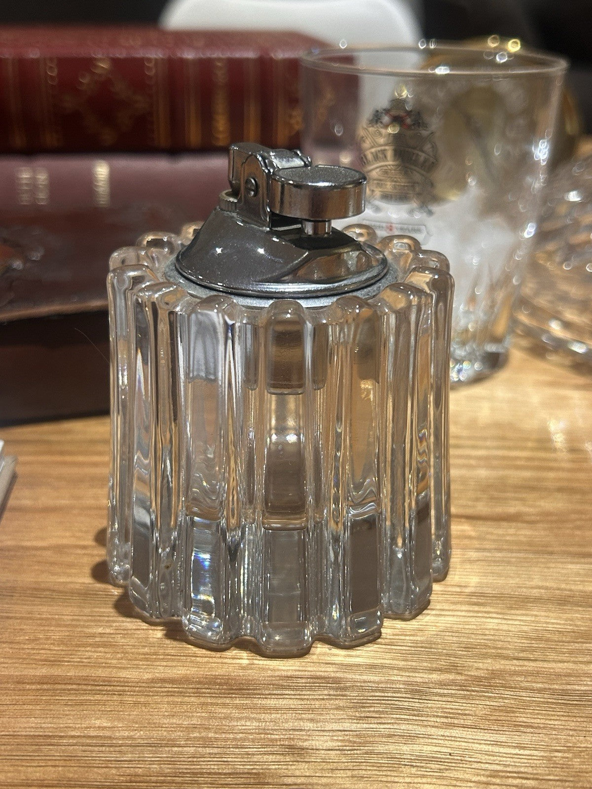 Vintage Koei Unicon Japan Glass Table Lighter Retro Desk Lighter - UNTESTED