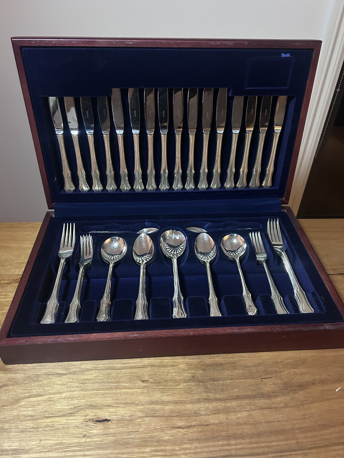 Rodd Duchess - 45 Piece Cutlery Set For Six - Silver-plated, Made In Australia