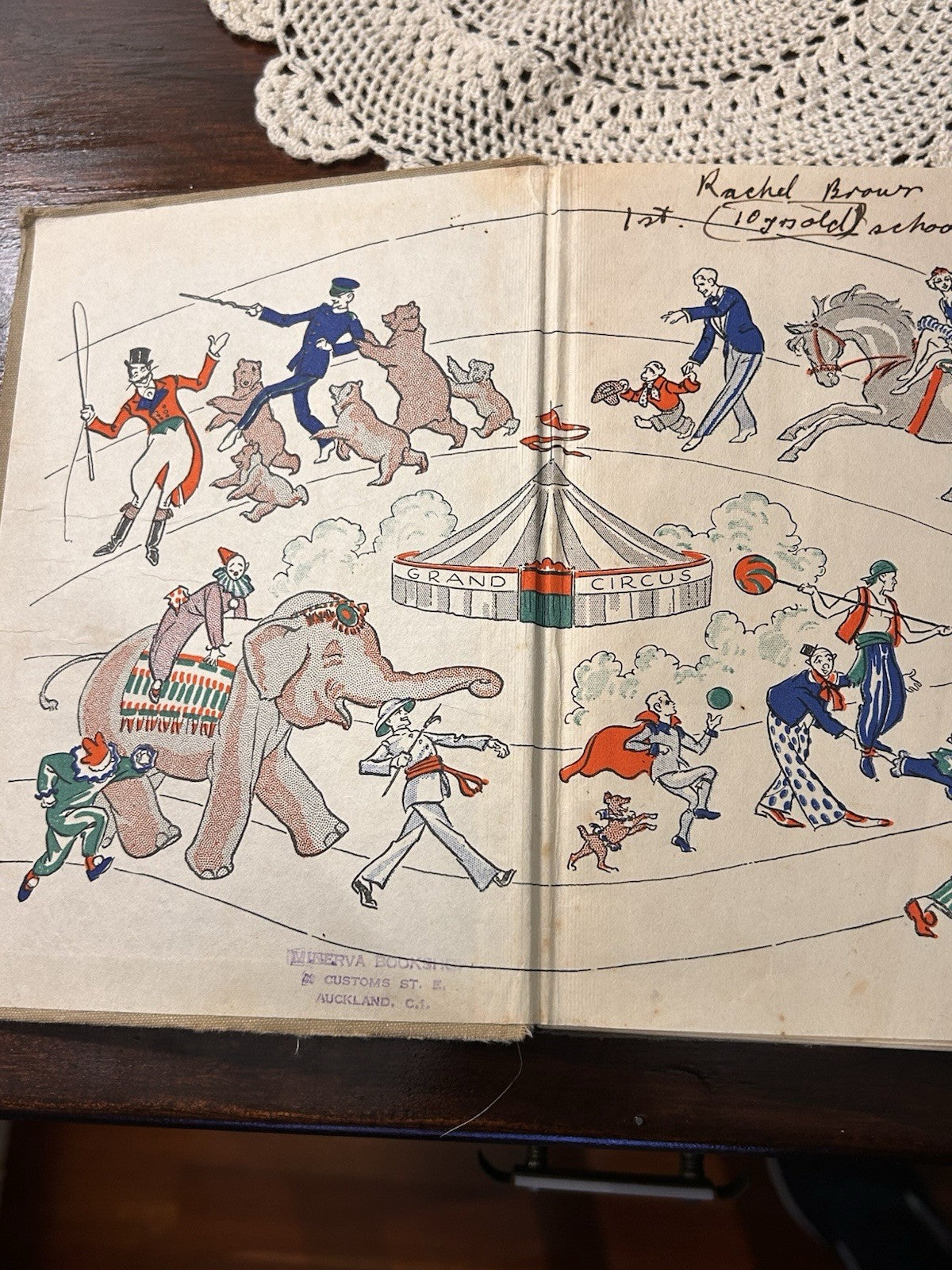 Enid Blyton’s Omnibus! 1952 HC 1st Edition George Newnes Children’s Stories RARE