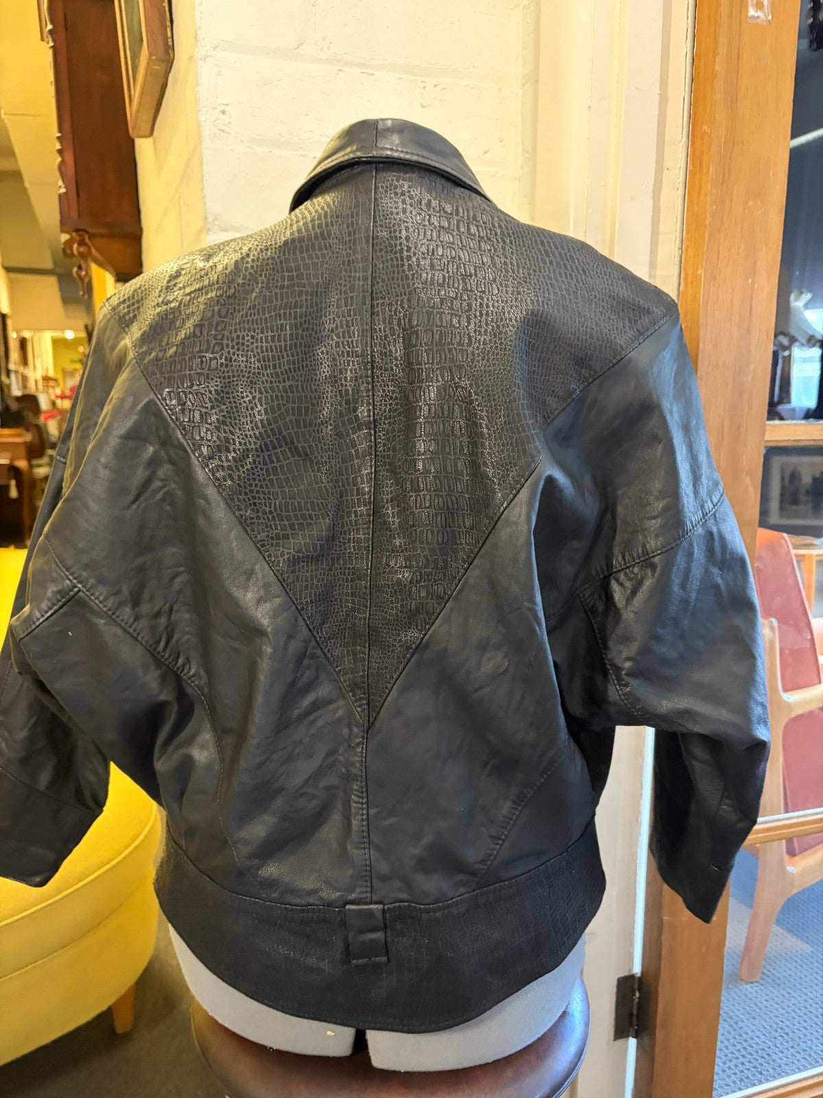Vintage Black Leather Jacket – Exclusive Leather Ranch – Size 14