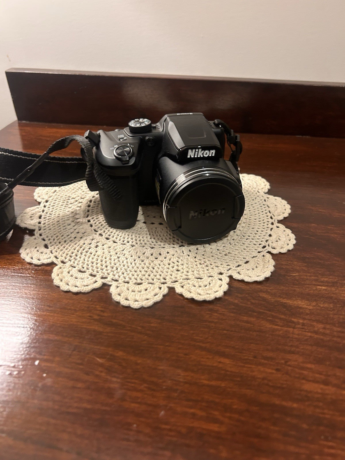 Nikon Coolpix B500 Digital Camera 16MP 40x Zoom with Case & Strap – Works