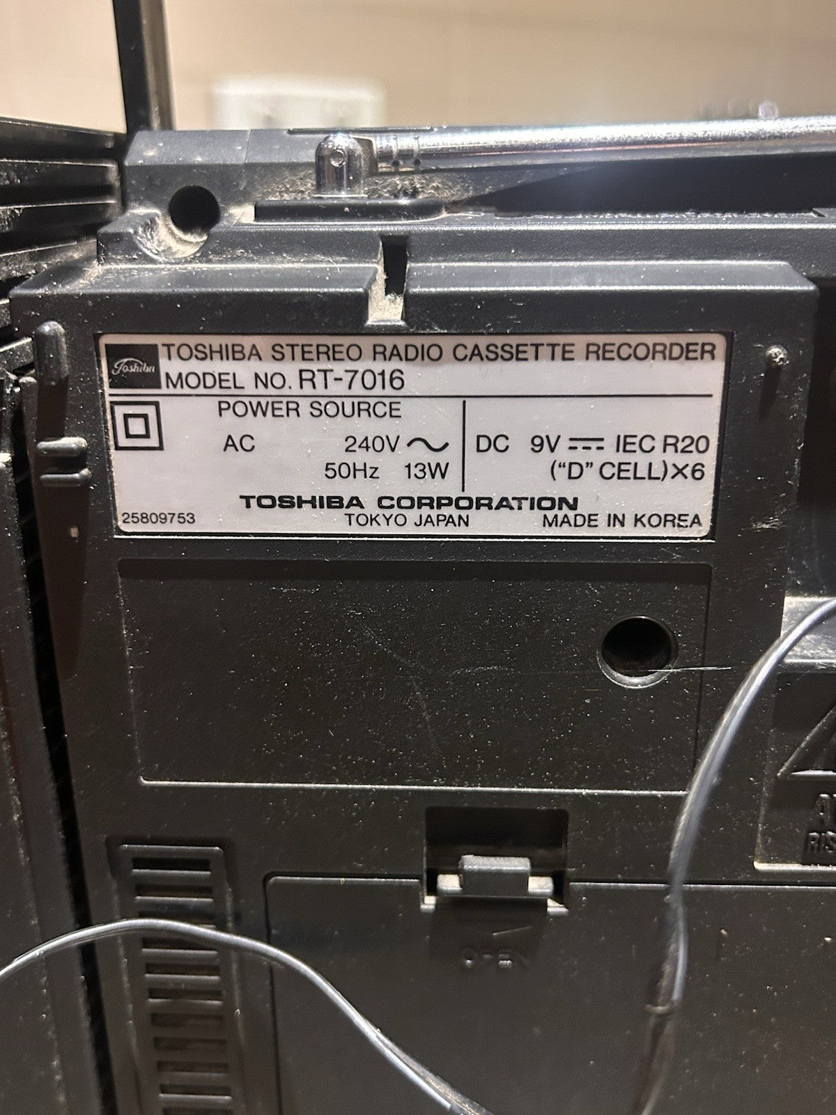 Vintage Toshiba RT-7016 Boombox Radio Cassette Restoration Project 80s