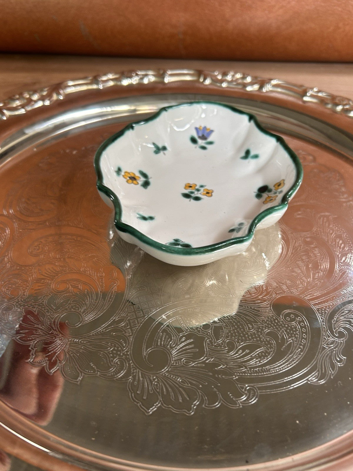 Gmundner Keramik Austria Handmalerei Floral Scalloped Dish Bowl 137/3