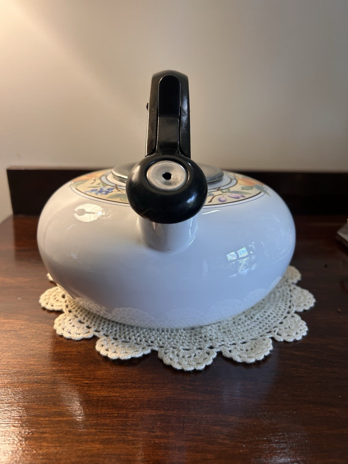 Vintage MIKASA Garden Harvest 2.5qt Whistling Tea Kettle Pot Stovetop Enamelware