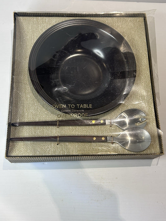 SuzukaStone Japan Oven-to-Table Bowl & Salad Servers NOS Gift Boxed 1970s