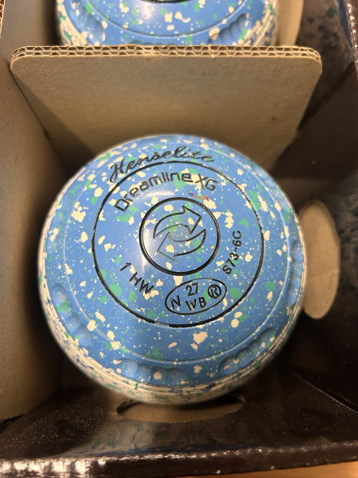 Henselite Dreamline XG Lawn Bowls Size 1H Vapour Slice Gripped Heavy Set of 4