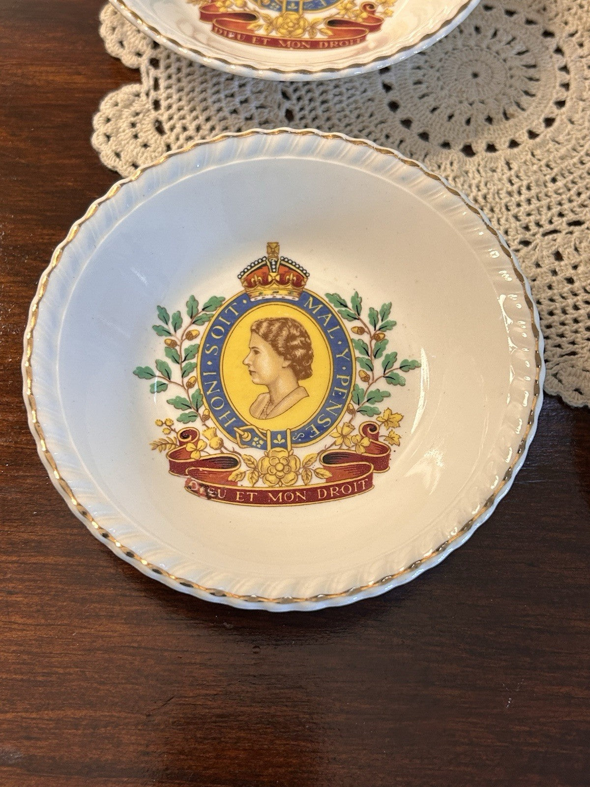 1953 Queen Elizabeth II Coronation Bowls x4 Johnson Australia Sovereign Pottery