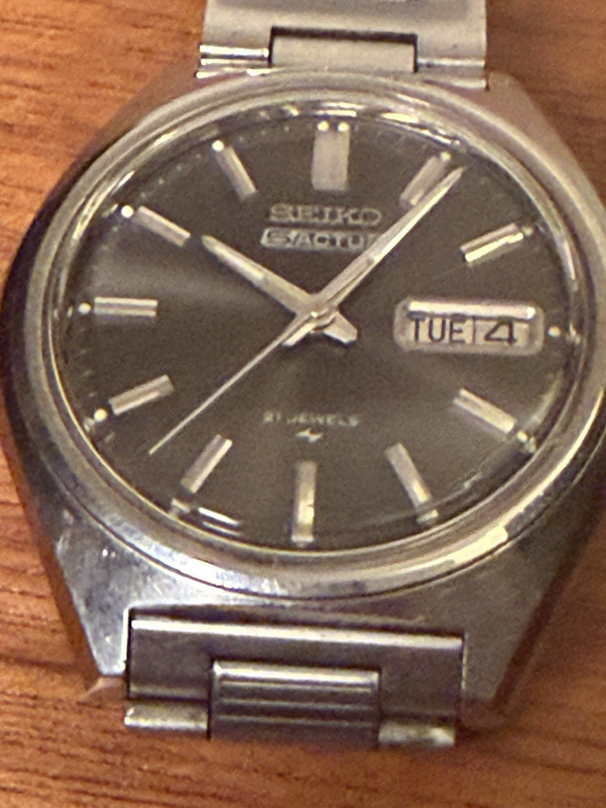 Seiko 5 Actus 7019-8010 Auto 21J March 1973 Vintage Men’s Watch Japan