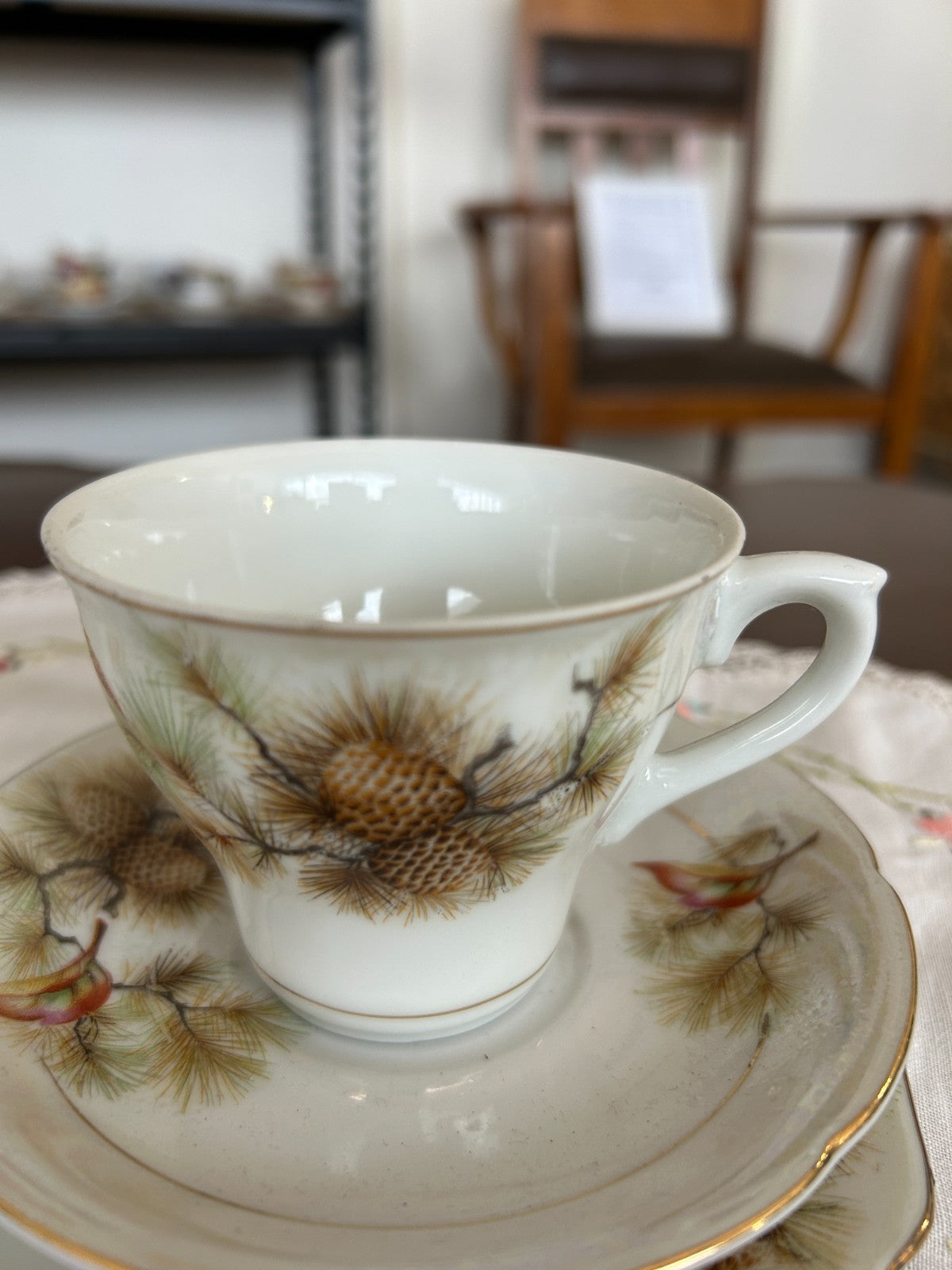 Vintage Pine Cone Bird Tea Trio Cup Saucer Plate Lustreware Japan