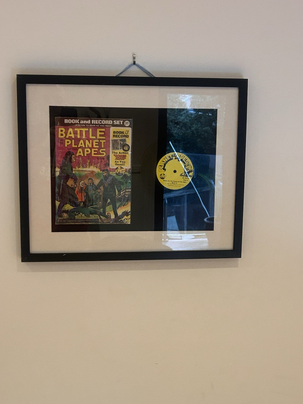 Battle for the Planet of the Apes 1975 Book & Record Set Framed Power Records
