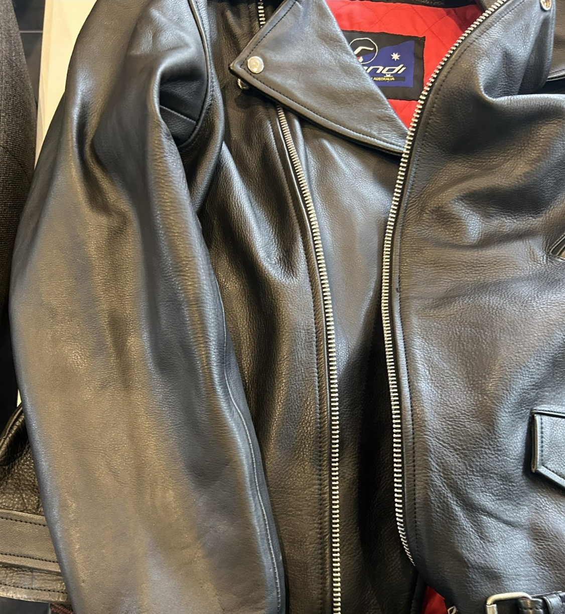 Ricondi Motorcycle Leather Jacket 4XL (52/62). Removable Liner & Armour. Black